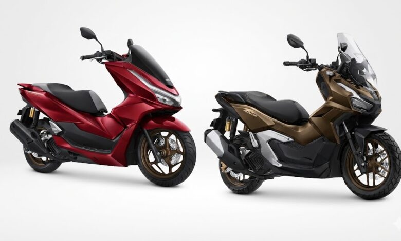 Honda PCX 160 and ADV 160 Raise The Bar, Dual-Channel ABS and RoadSync Stand Out