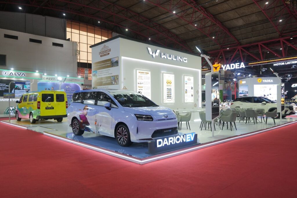 Wuling Turns Jakarta Fair Into a Big Prize Hunt, iPhone 17 Pro Max Included