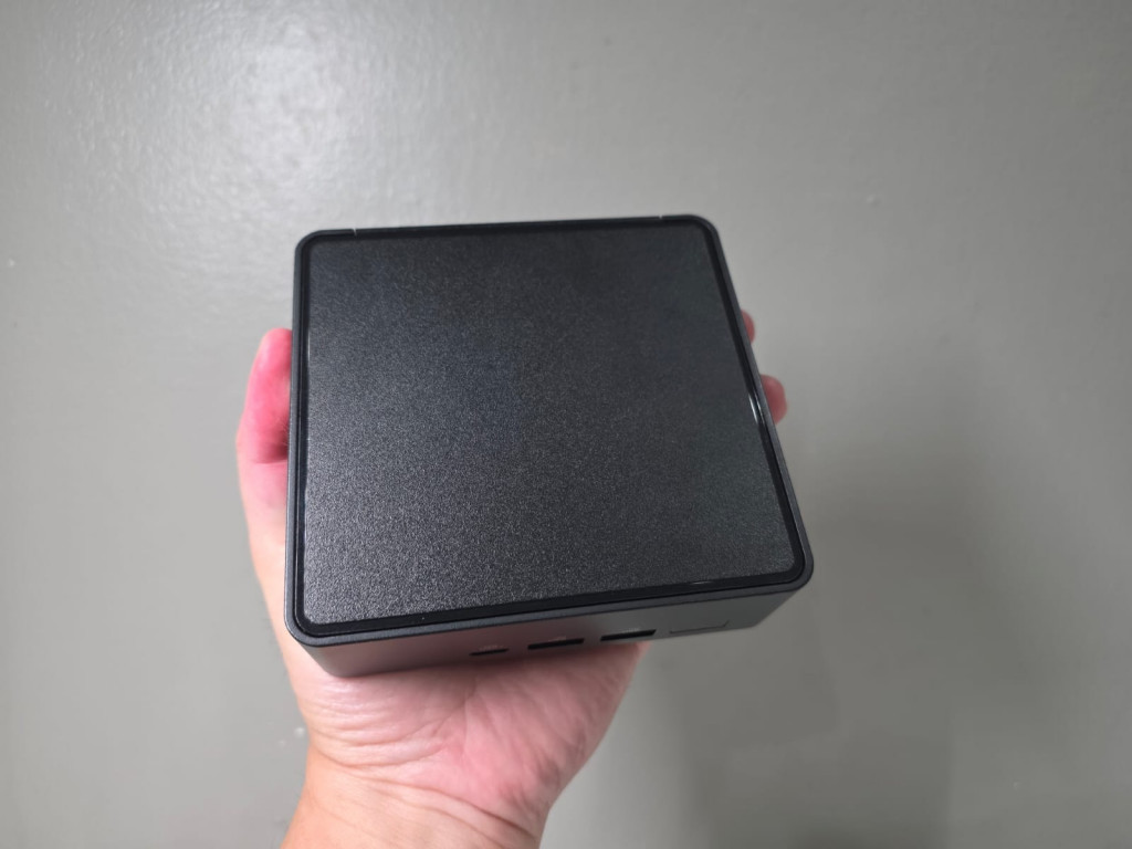 Asus NUC 15 Packs Desktop-Like Power Into a Small AI-Ready Mini PC