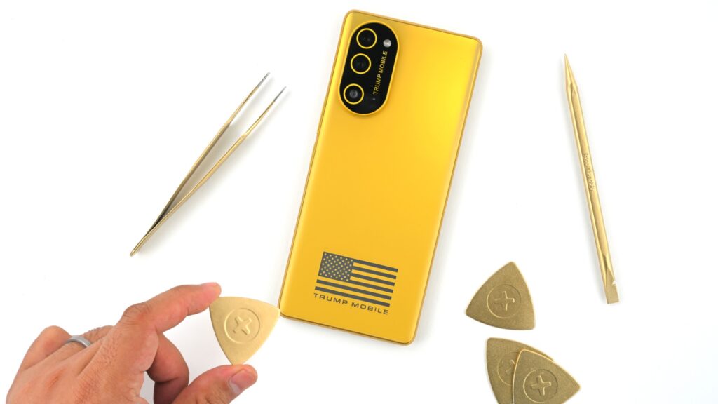 iFixit Finds Trump Mobile T1 Mirrors HTC U24 Pro More Closely Than Expected