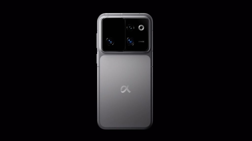 Honor Robot Phone Turns Heads at SIFF, Its Gimbal Camera Gets a Real Cinematic Test