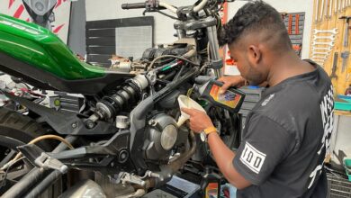Synthetic Oil or Semi-Synthetic Oil, The Wrong Choice Can Quietly Hurt Daily Motorcycles