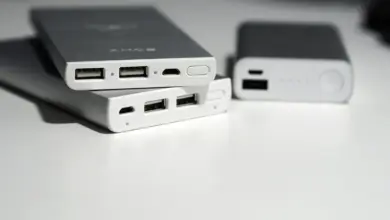 A Power Bank That Splits in Two, One Unit Can Go Straight to a Friend