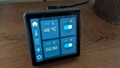 ESP32-S3 Controller With Its Own Screen Puts Game Control and Live Video in One Hand