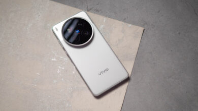 Vivo X200 Ultra Leans Hard on a 200MP Periscope Camera, and the Rest Looks Flagship-Grade