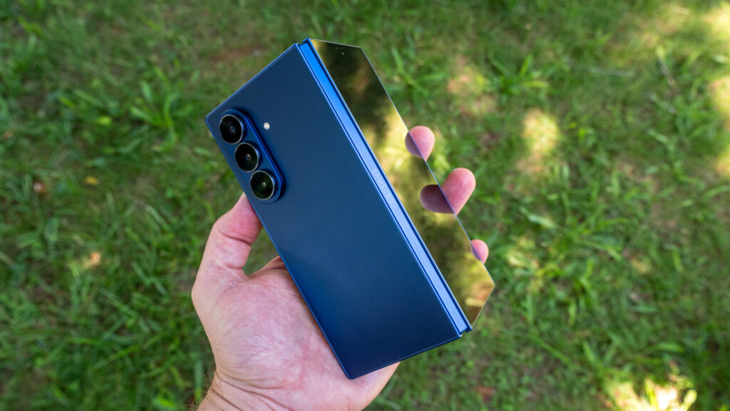 Samsung’s Galaxy Z Fold 8 May Get Pricier, With A Wider New Model In Tow