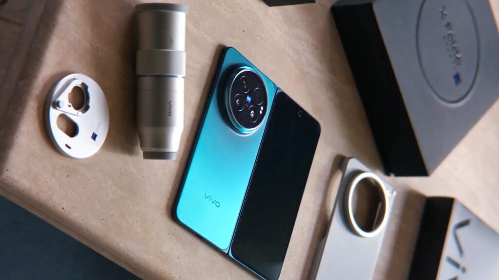 Vivo X Fold 6 Takes Aim at Galaxy Z Fold, 200MP Camera and Long Zoom Lead the Charge