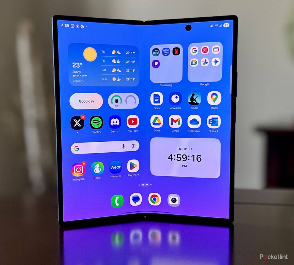 Galaxy Z Fold 7 Could Sort Alerts and Summarize Files, Making Daily Use Easier
