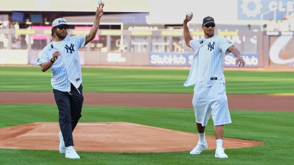 Brunson And Hart Turn Yankee Stadium Into A Championship Stage