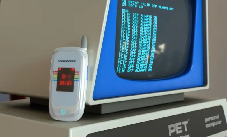 Callback 8020 Punya Misi Aneh, Ponsel Lipat Commodore yang Ingin Mengurangi Kecanduan