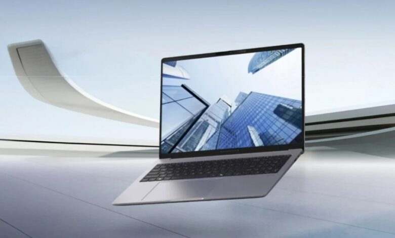 Asus Dawn 7S Puts AI Power and a 144 Hz 2.5K Display Into a Business Laptop