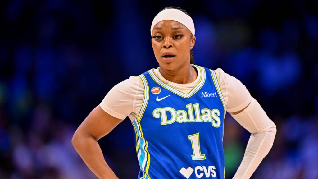 Sky-Wings Injury Update Leaves Odyssey Sims Out, Alanna Smith Still in Doubt