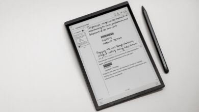 Huawei MatePad Mini Packs OLED Power and AI Notes Into a 260-Gram Body