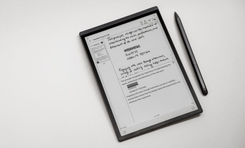 Huawei MatePad Mini Packs OLED Power and AI Notes Into a 260-Gram Body