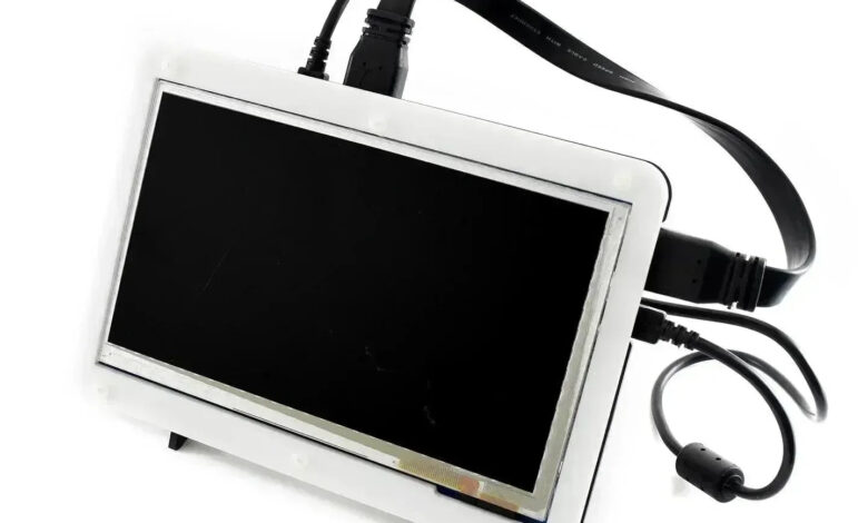 A Tiny AMOLED Smart Home Panel With Touch, Mic Input, and Battery Support