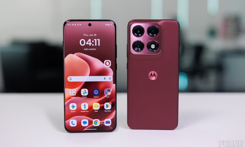 Motorola Edge 70 Max Breaks the Pattern, Flat Design and Snapdragon 8 Gen 5 Stun Rivals