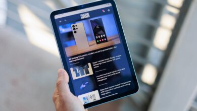 Apple Faces a Cost Squeeze, Memory Prices May Force Earlier iPhone Changes
