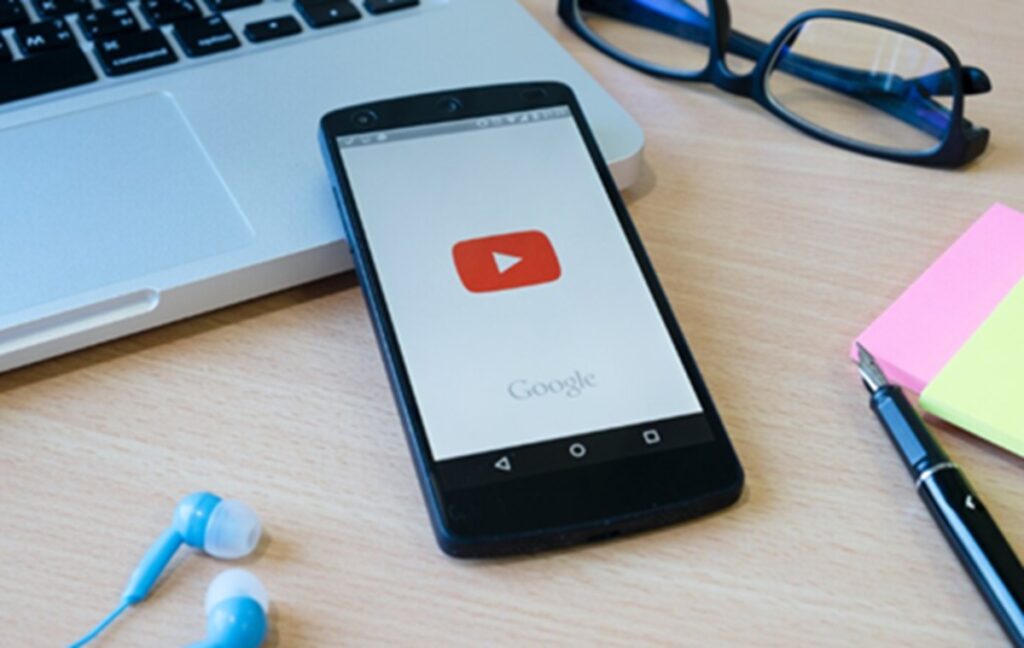 YouTube Settles Teen Lawsuit, New Pressure Builds Over Social Media Addiction Claims