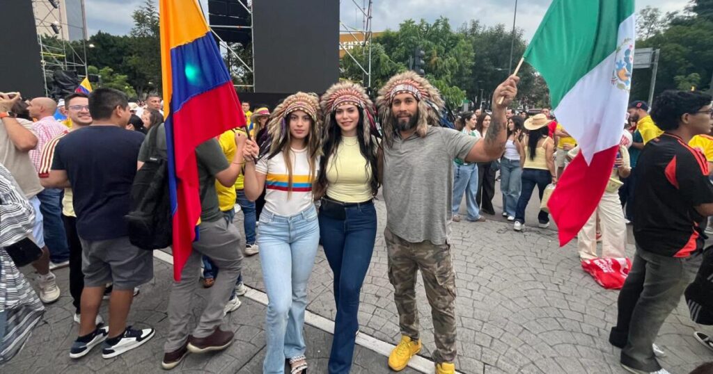 Colombian and Mexican Fans Turn Guadalajara’s World Cup Banderazo Into a Display of Unity