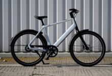 Bosch Hub Motor and Frame Lock Give Gazelle Curb a Rarely Clean Urban Edge