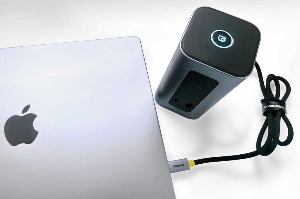 Baseus’ 12-in-1 Docking Station Cuts Laptop Port Limits Down to Size
