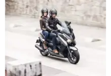 Yamaha XMAX 250 Gets Smarter for Touring, Navigation Now Appears on the Digital Panel