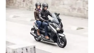 Yamaha XMAX 250 Gets Smarter for Touring, Navigation Now Appears on the Digital Panel