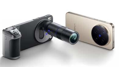 Vivo X500 Pro’s Compact Frame Hides a Camera Setup That Looks Unusually Serious