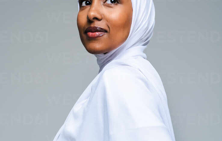 6 Gemini AI Prompts That Make Abaya Photos Look Like Premium Studio Shoots