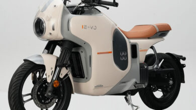 This Electric Motorcycle Brings Premium Tech to Indonesia, and the Price Is Aggressive