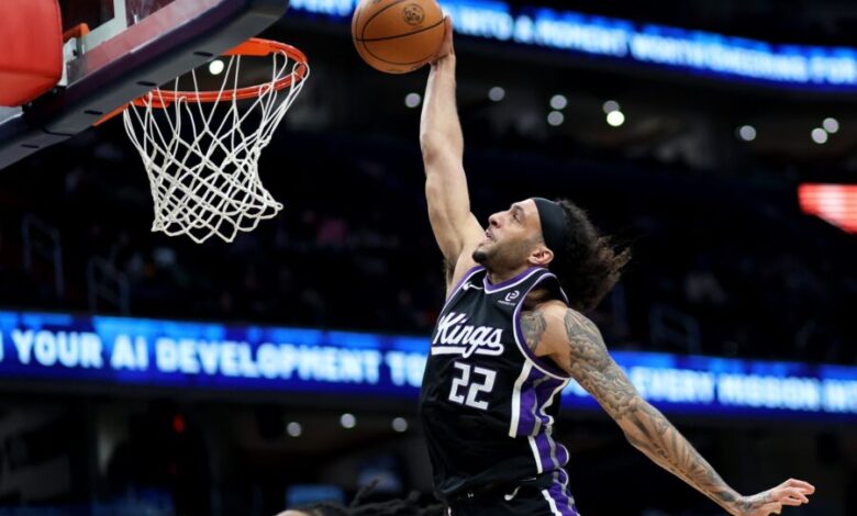 Kings Move Devin Carter to Atlanta in Cost-Cutting Trade With Hawks