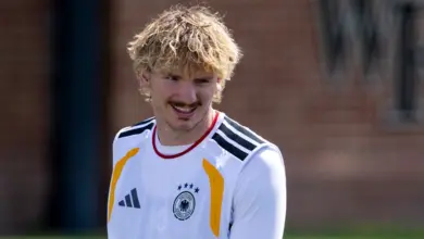 DFB Stars Turn Hotel Hide-and-Seek Into a Surprise Team-Building Moment